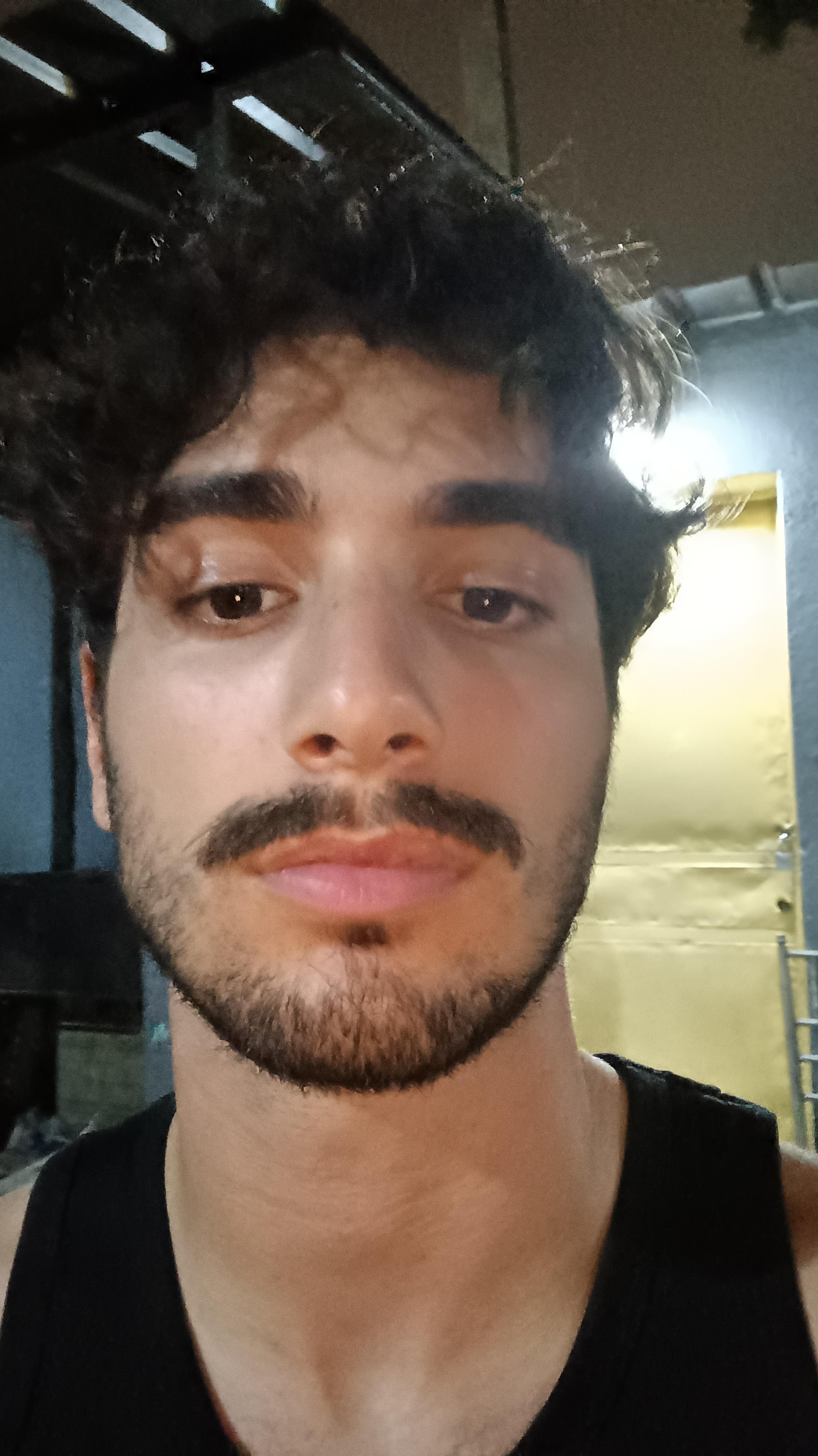 files/9lfhjmv5r4cd1.jpg